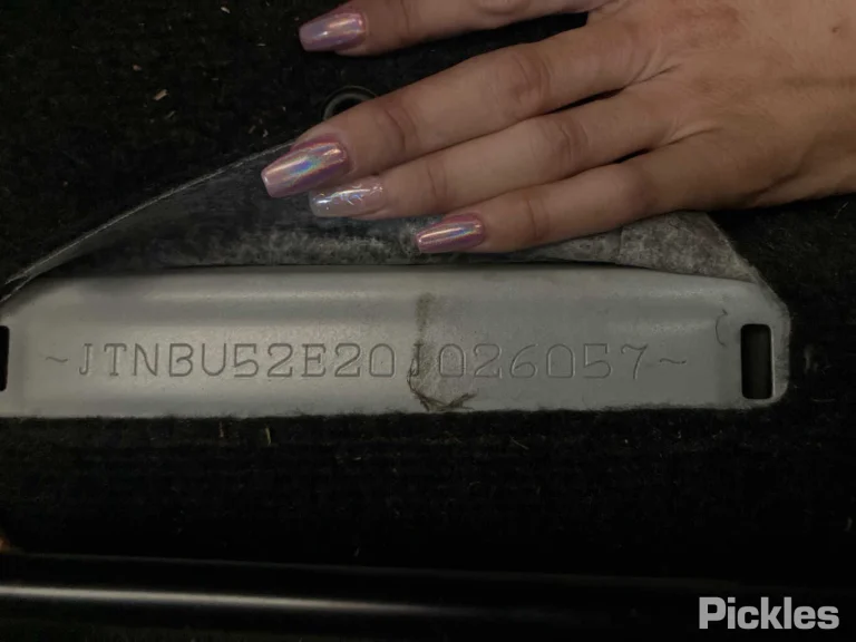 2008 Toyota Corolla VIN JTNBU52E20J026057