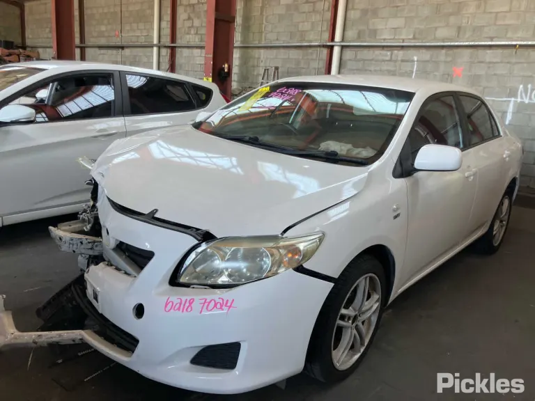 2008 Toyota Corolla Damaged VIN JTNBU52E20J026057 – exterior detail