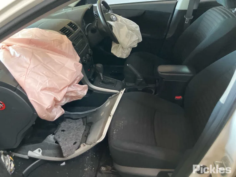 2008 Toyota Corolla Damaged VIN JTNBU52E20J026057 – photo 22
