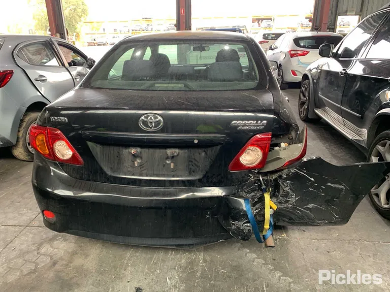 2009 Toyota Corolla VIN JTNBU52E40J040011