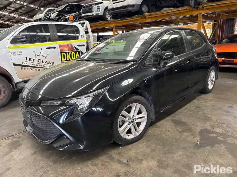 2020 Toyota Corolla Damaged VIN JTNK43BE003104294 – photo 37