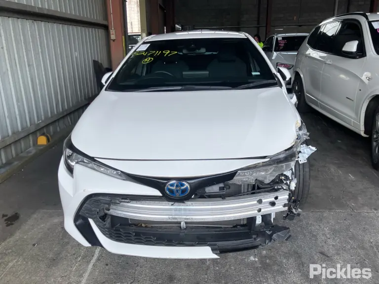 2022 Toyota Corolla Damaged VIN JTNK93BE403044652 – dashboard