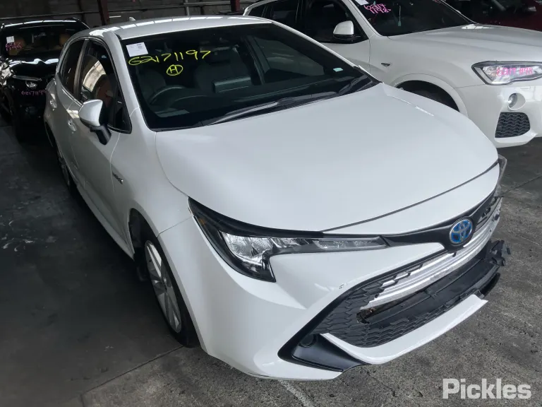 2022 Toyota Corolla Damaged VIN JTNK93BE403044652 – interior seats