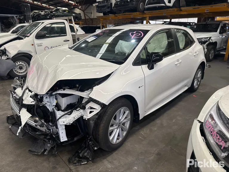 2025 Toyota Corolla Used VIN JTNKE3BE203549102 – side profile