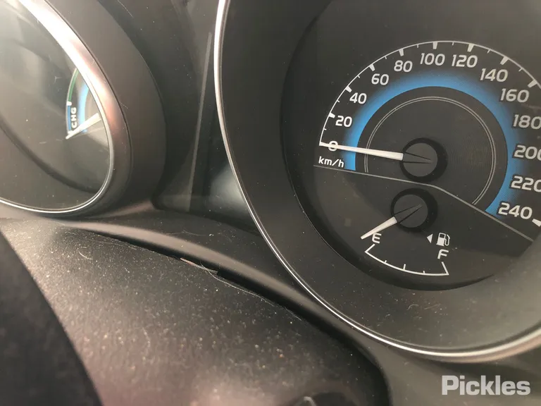 2018 Toyota Corolla Used VIN JTNKN3JE00J505502 – photo 18