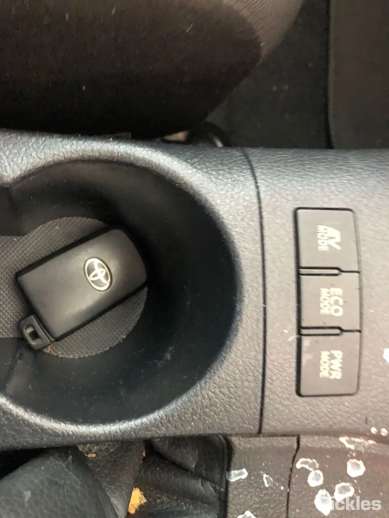 2018 Toyota Corolla Used VIN JTNKN3JE00J505502 – photo 21