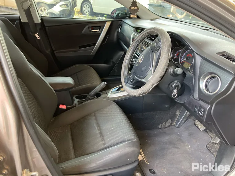 2014 Toyota Corolla Used VIN JTNKU3JE30J066623 – odometer reading 2014 Toyota Corolla Used VIN JTNKU3JE30J066623 – odometer reading