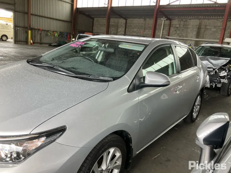 2016 Toyota Corolla Damaged VIN JTNKU3JE50J108502 – undercarriage