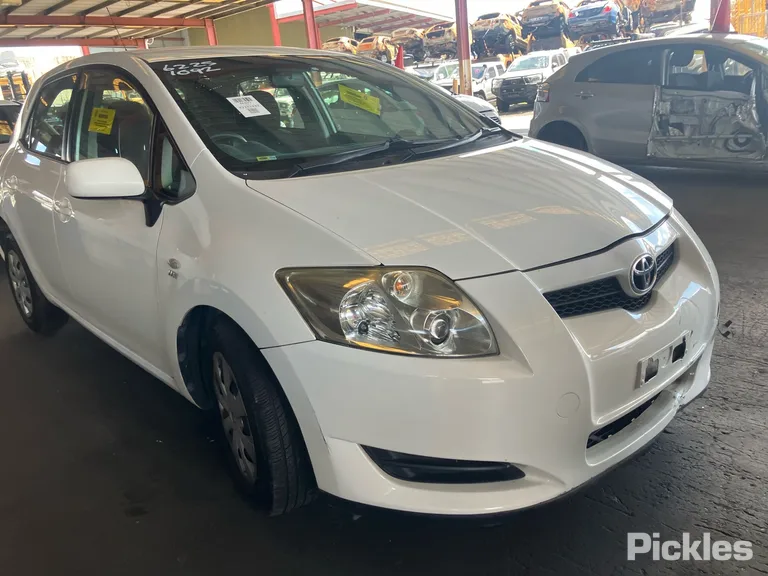 2009 Toyota Corolla Used VIN JTNKU52E401094683 – trunk area