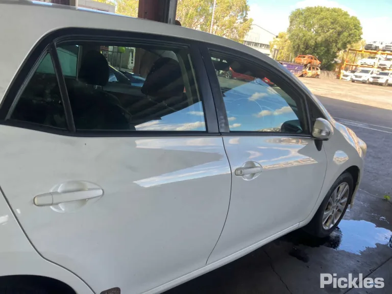 2011 Toyota Corolla Damaged VIN JTNKU56EX01172894 – undercarriage