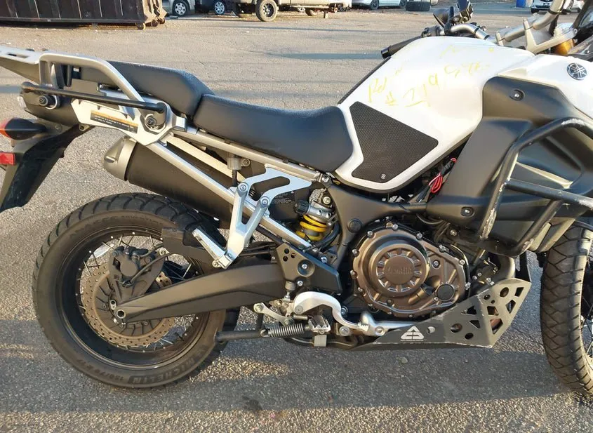 2013 YAMAHA XT1200Z Super Tenere Used VIN JYADP03E1DA003103 – interior seats