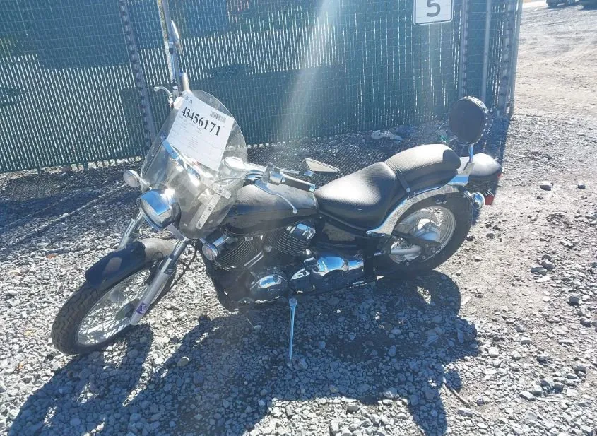 2013 YAMAHA XVS650 (V Star 650) Used VIN JYAVM01E9DA138281 – rear exterior