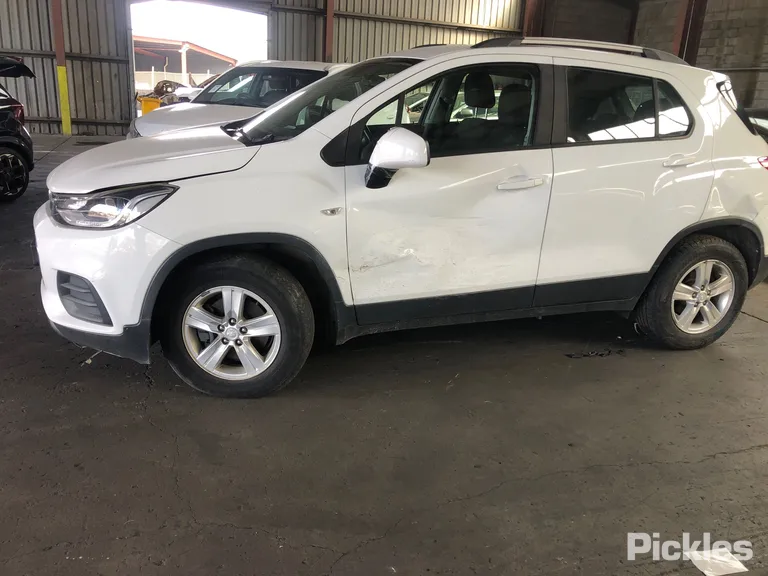 2017 Holden Trax Used VIN KL3BA7689HB222958 – photo 18