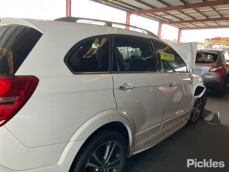 2017 Holden Captiva Used VIN KL3CD2659HB773576 – rear exterior