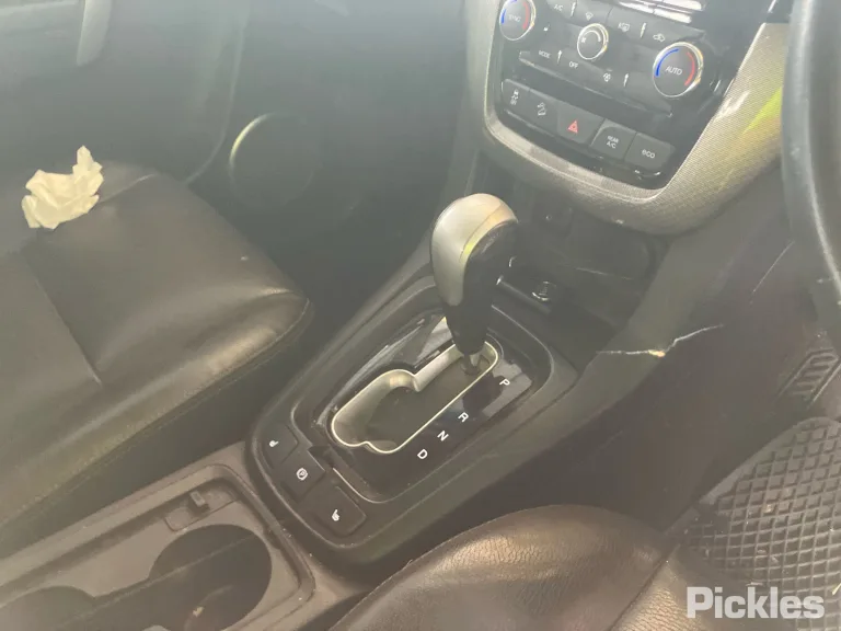 2017 Holden Captiva Damaged VIN KL3CD2669HB779491 – trunk area