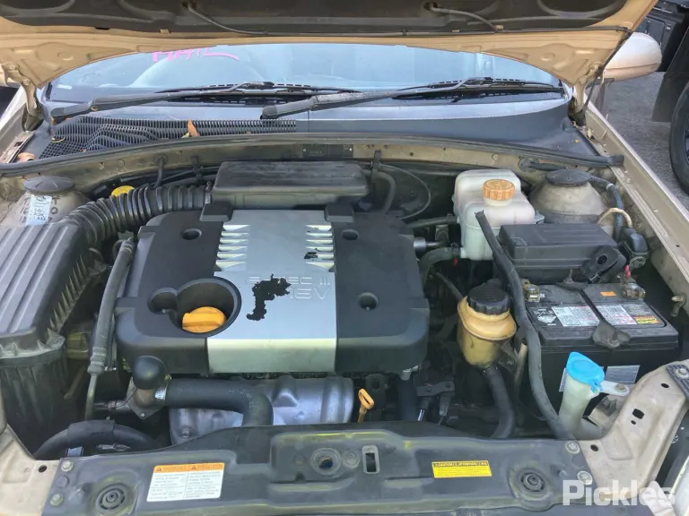 2007 Holden Viva Damaged VIN KL3NA35BJ7K576119 – engine bay