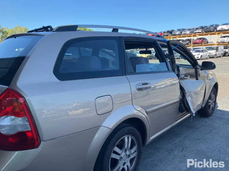 2007 Holden Viva Damaged VIN KL3NA35BJ7K576119 – photo 18