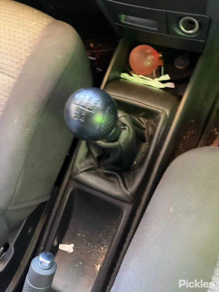 2009 Holden Barina Used VIN KL3SF08619B668473 – trunk area