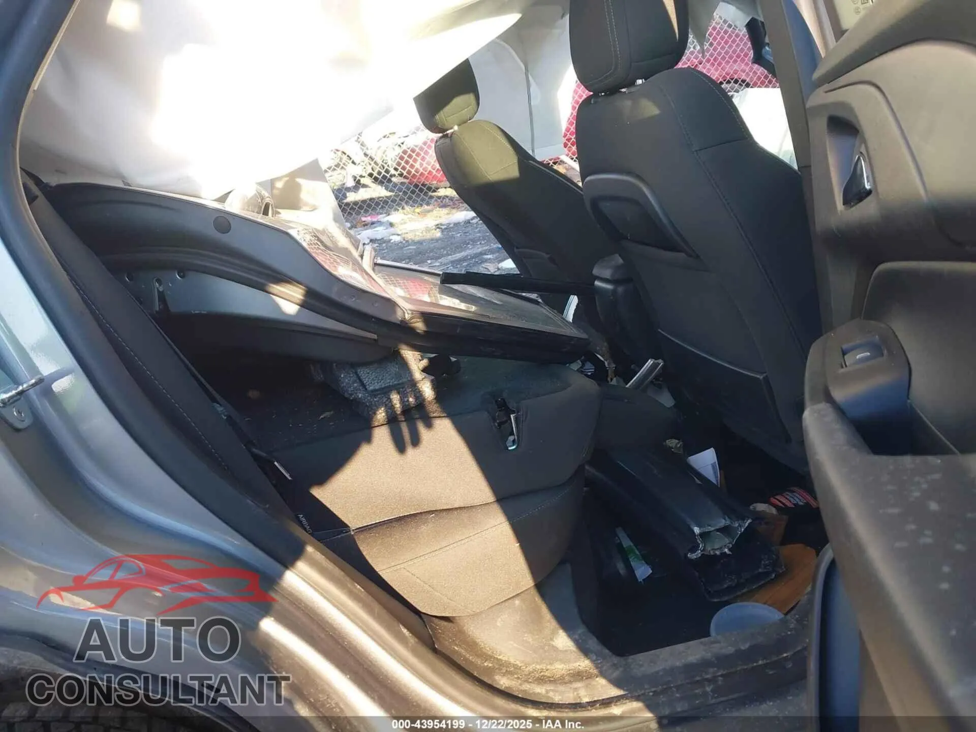 2023 CHEVROLET TRAILBLAZER Damaged VIN KL79MNSLXPB146594 – undercarriage