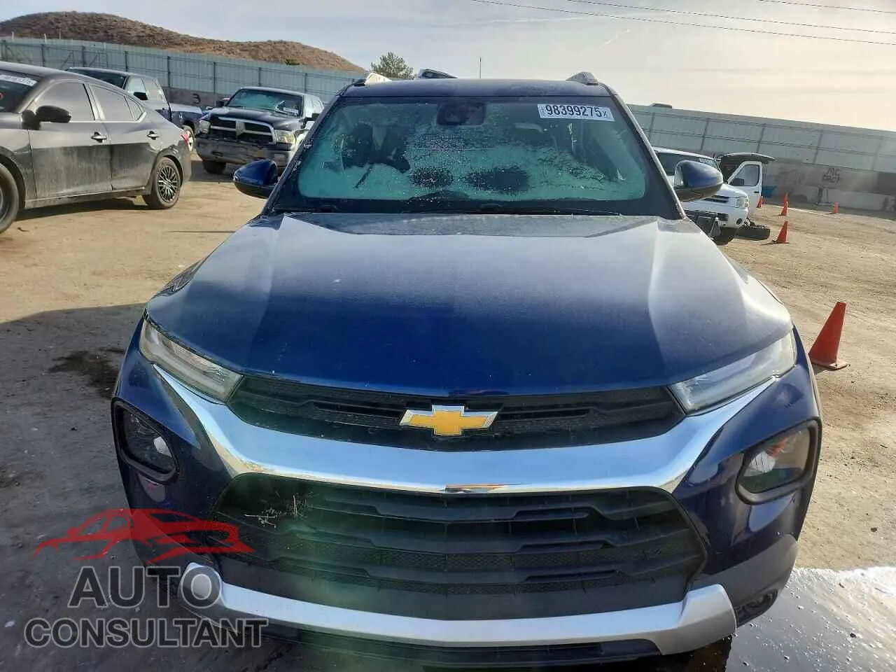 2022 CHEVROLET TRAILBLZR Damaged VIN KL79MPSL3NB056471 – interior seats