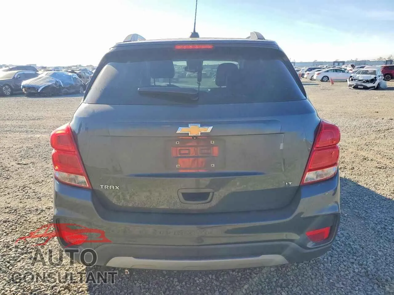 2018 CHEVROLET TRAX Damaged VIN KL7CJLSB0JB617122 – engine bay