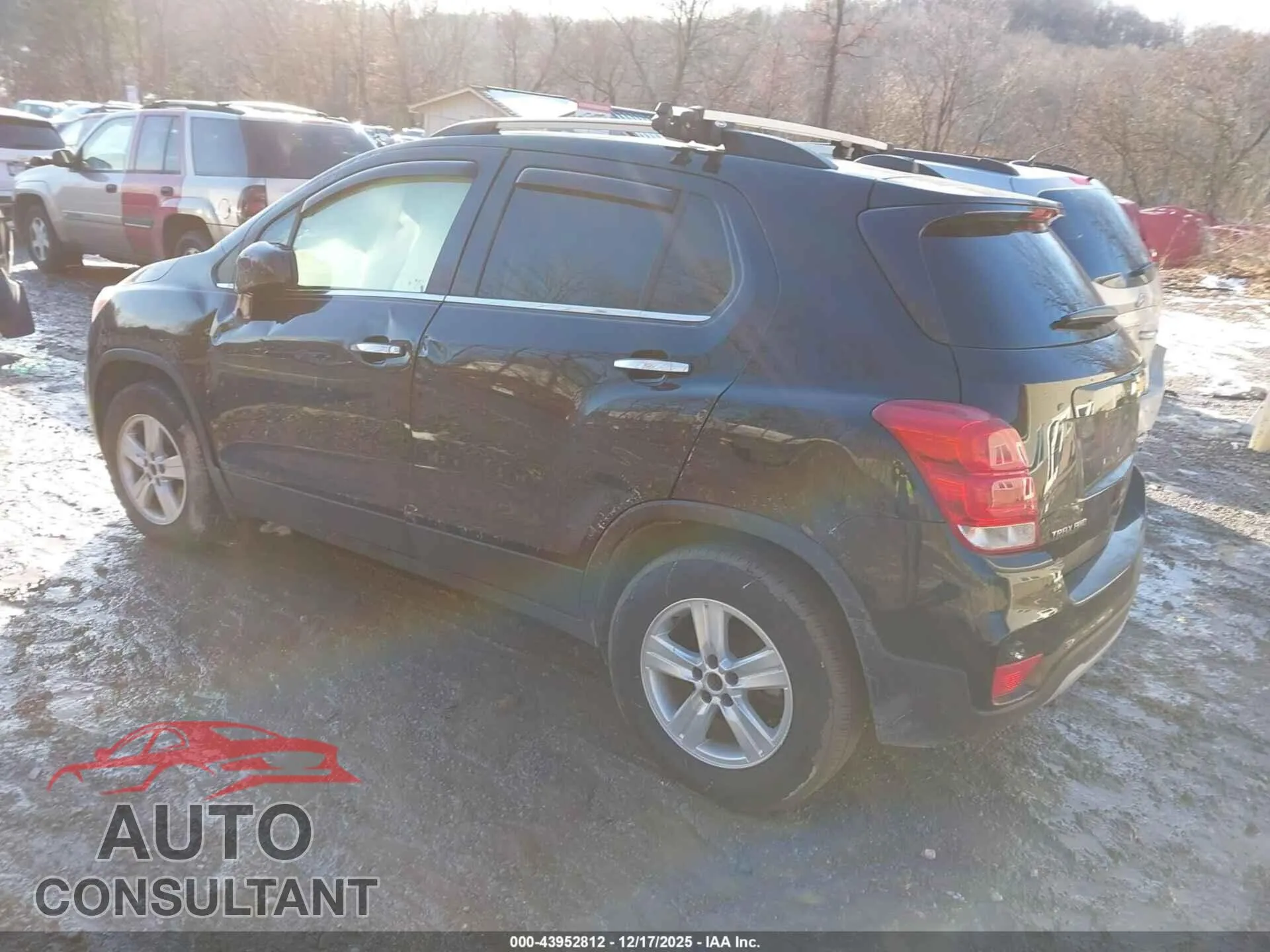 2020 CHEVROLET TRAX Damaged VIN KL7CJPSB4LB001126 – side profile
