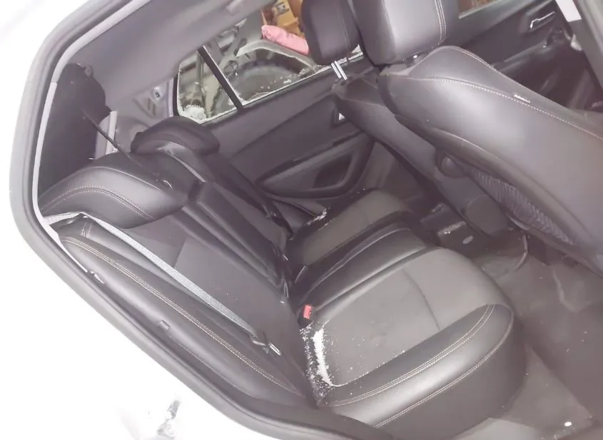 2019 CHEVROLET Trax Used VIN KL7CJPSB7KB959725 – interior seats 2019 CHEVROLET Trax Used VIN KL7CJPSB7KB959725 – interior seats