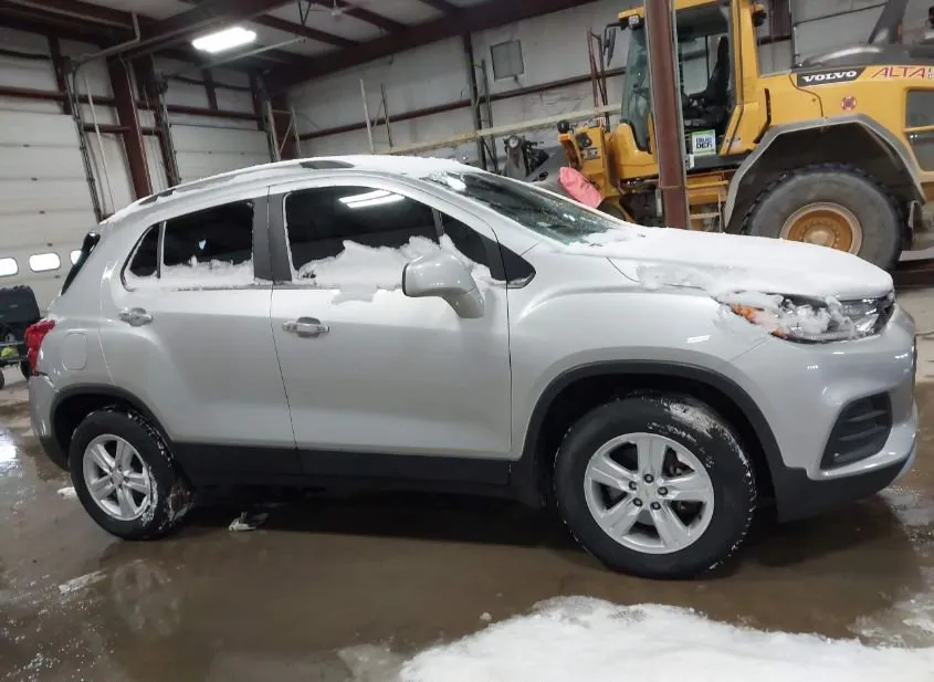 2019 CHEVROLET Trax Used VIN KL7CJPSB7KB959725 – photo 16 2019 CHEVROLET Trax Used VIN KL7CJPSB7KB959725 – photo 16