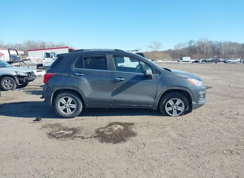 2018 CHEVROLET Trax Used VIN KL7CJPSB8JB726192 – engine bay