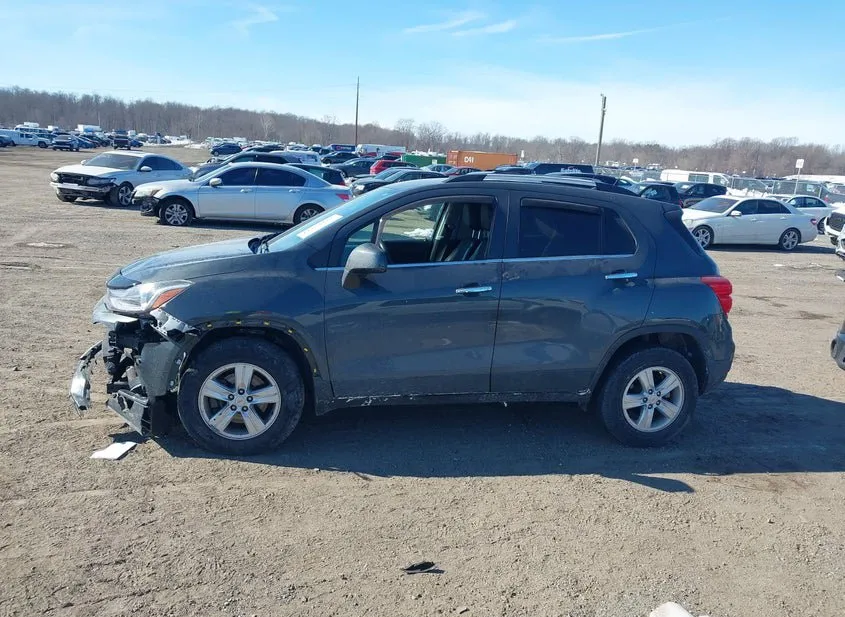 2018 CHEVROLET Trax Used VIN KL7CJPSB8JB726192 – trunk area