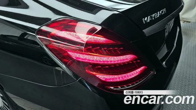 2019 Mercedes-Benz S-Class W222 Maybach S650 Sold VIN KL90A4AHGKZ100036 – trunk area