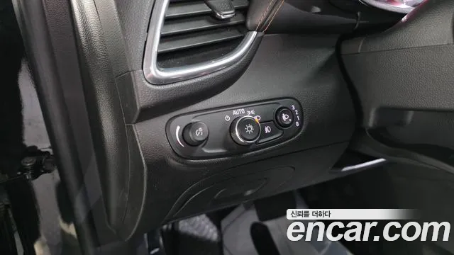 2017 Chevrolet The New Trax 1.4 LTZ Sold VIN KLABA76BDHB154484 – dashboard