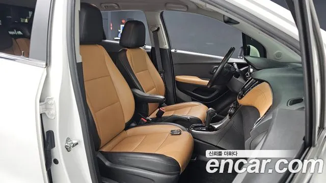 2018 Chevrolet The New Trax 1.4 Premier Sold VIN KLABA76BDJB500839 – interior seats