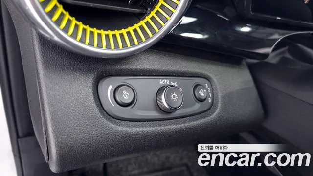 2024 Chevrolet Trax Crossover 1.2 ACTIV Sold VIN KLALA582DRC162271 – engine bay