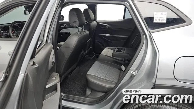 2024 Chevrolet Trax Crossover 1.2 LT Sold VIN KLALA582DRC242518 – trunk area