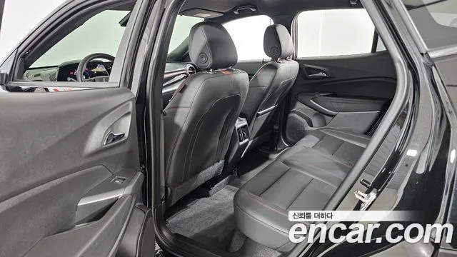 2025 Chevrolet Trax Crossover 1.2 RS Sold VIN KLALA582DSC006627 – exterior detail