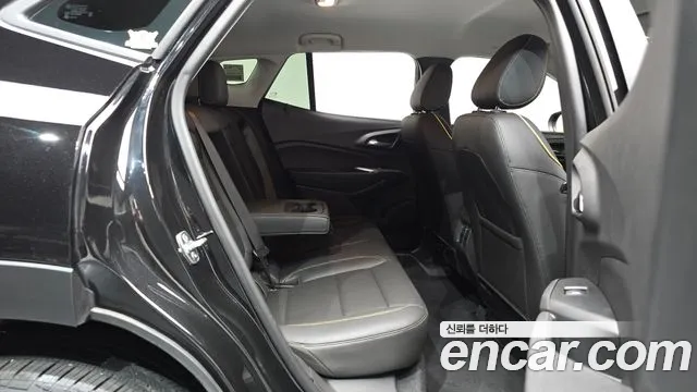 2025 Chevrolet Trax Crossover 1.2 ACTIV Sold VIN KLALA582DSC137078 – engine bay