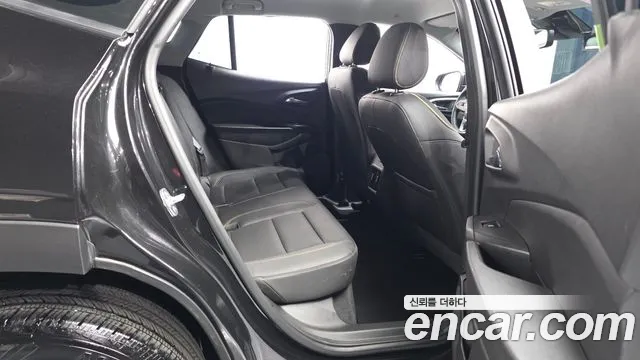 2025 Chevrolet Trax Crossover 1.2 ACTIV Sold VIN KLALA582DSC249931 – interior seats