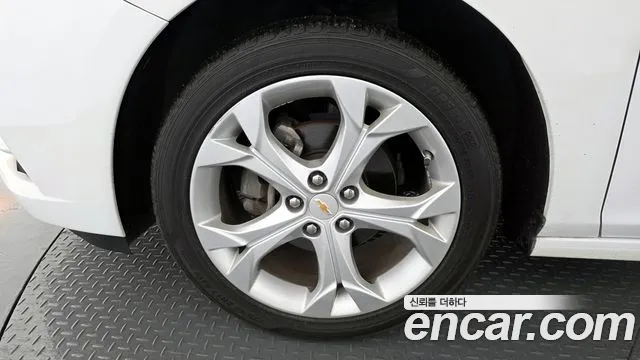 2017 Chevrolet All New Cruze 1.4 Turbo LTZ Sold VIN KLANA69MDHK615209 – exterior detail