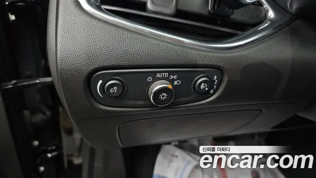 2017 Chevrolet All New Malibu 1.5 Turbo LT Sold VIN KLAZA69SDHB729100 – interior seats