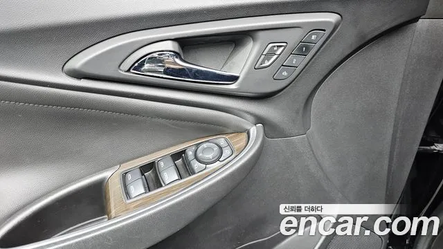 2018 Chevrolet All New Malibu 2.0 Turbo Perfect black Sold VIN KLAZA69XDJB056138 – trunk area