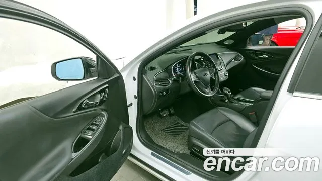 2019 Chevrolet The New Malibu 2.0 Turbo Premier Sold VIN KLAZA69XDKB103810 – engine bay