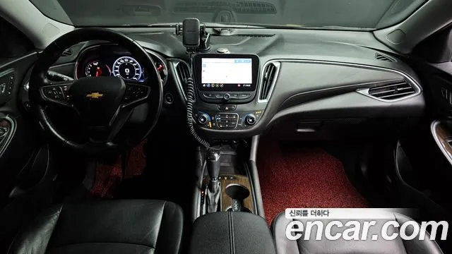 2019 Chevrolet The New Malibu 2.0 Turbo Perfect Black Sold VIN KLAZA69XDKB109400 – trunk area