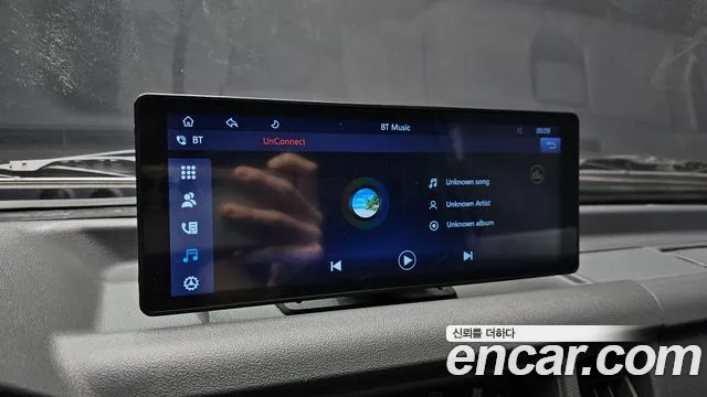 2019 Chevrolet New Damas 2-Seater Panel-Van Sold VIN KLY2B11ZDKC206010 – interior seats