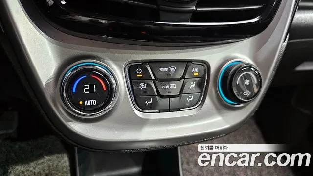 2018 Chevrolet The Next Spark LTZ Sold VIN KLYDC487DJC008664 – interior seats