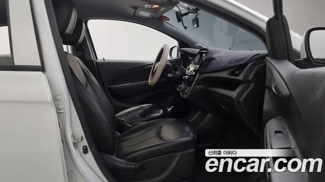 2018 Chevrolet The Next Spark LT Sold VIN KLYDC487DJC020581 – interior seats