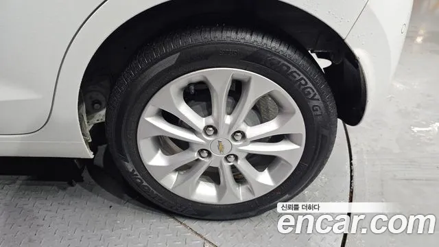 2019 Chevrolet The New Spark Premier Sold VIN KLYDC487DKC825812 – interior seats