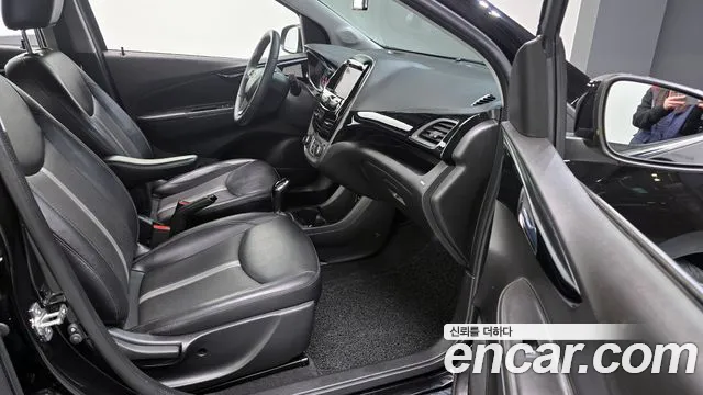 2021 Chevrolet The New Spark Premier Sold VIN KLYDC487DMC740379 – interior seats
