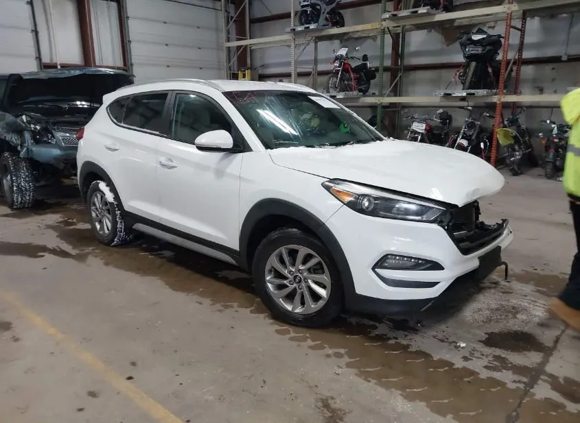 2018 HYUNDAI Tucson Used VIN KM8J33A44JU614392 – photo 12
