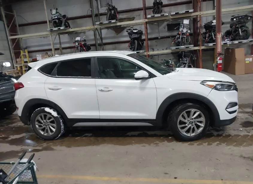 2018 HYUNDAI Tucson Used VIN KM8J33A44JU614392 – photo 21